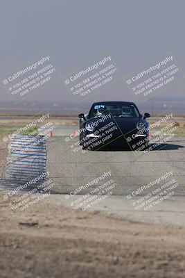 media/Nov-01-2025-PCA Central Coast (Sat) [[5e27ded23e]]/White Group/Grapevine/